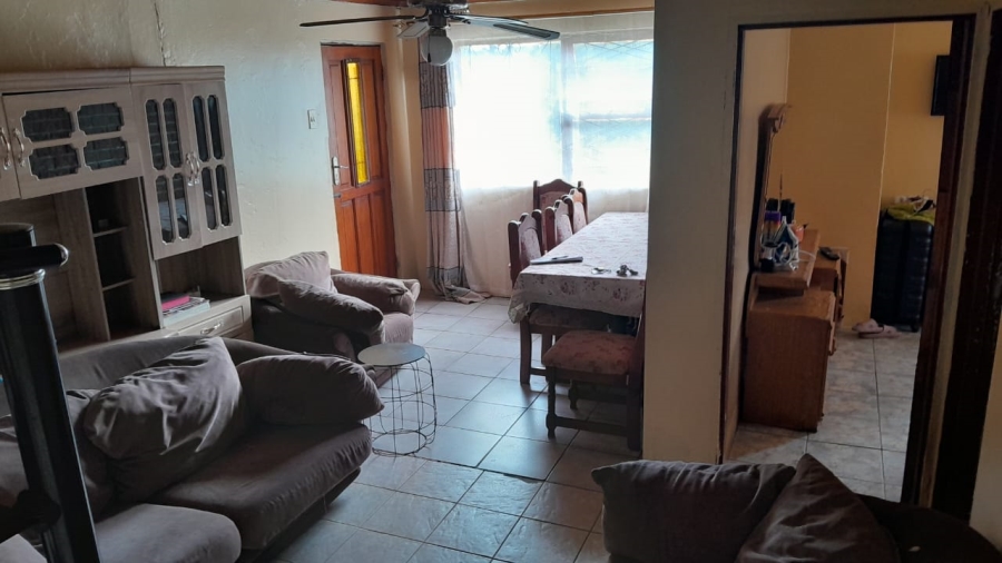3 Bedroom Property for Sale in Mdantsane Eastern Cape